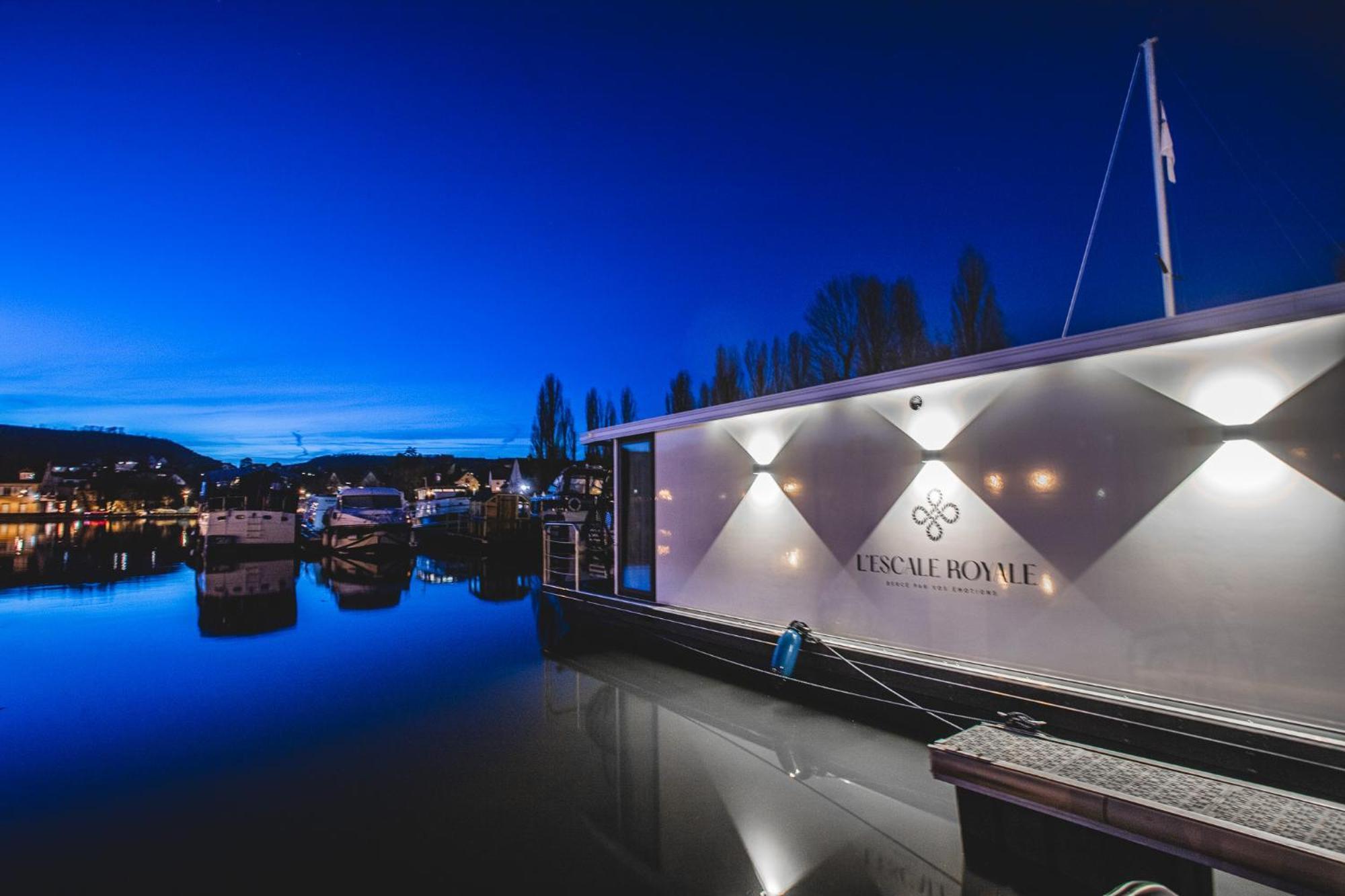 L'Escale Royale Saverne - Rhin - Strasbourg Luaran gambar