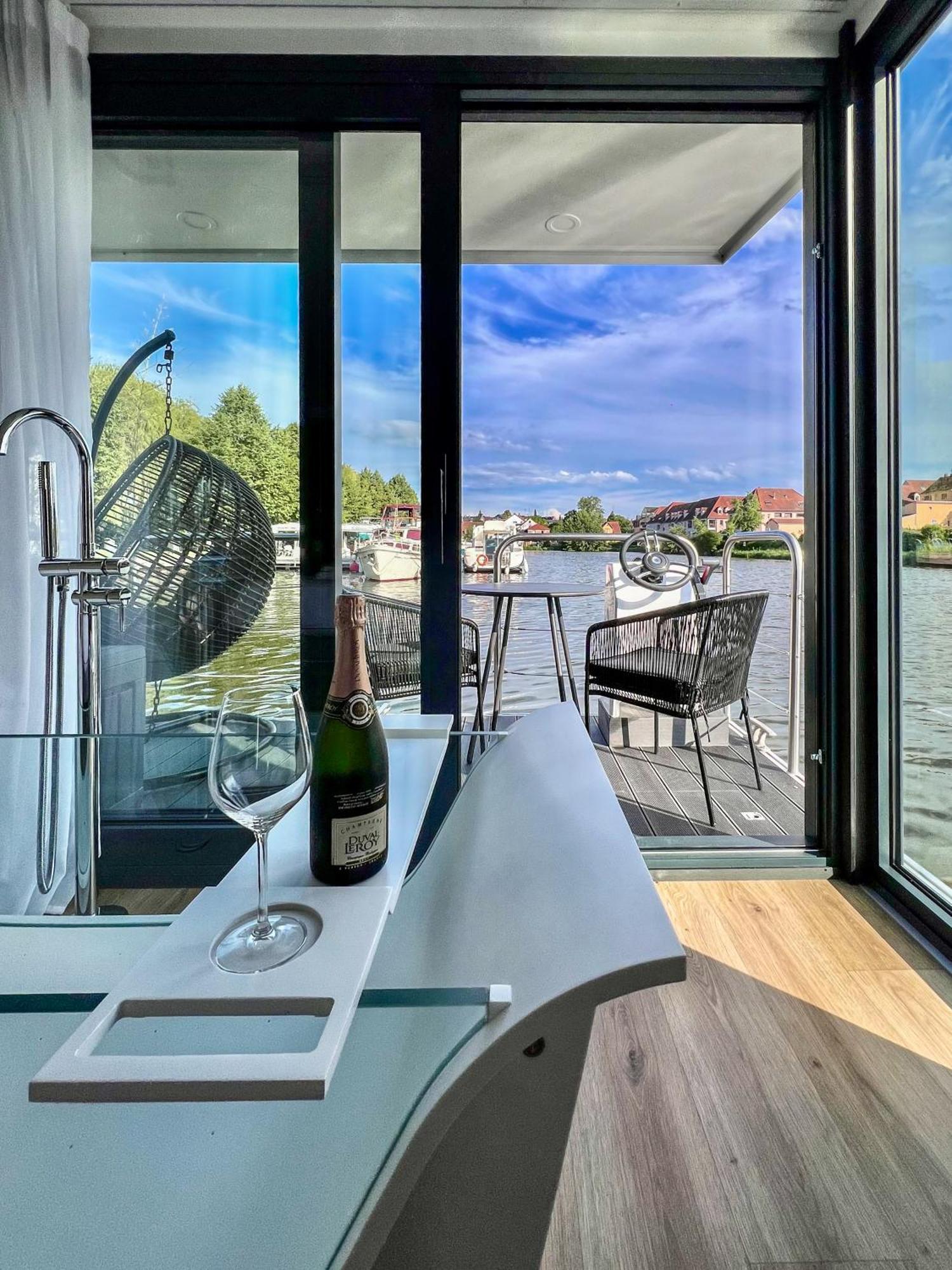 L'Escale Royale Saverne - Rhin - Strasbourg Luaran gambar