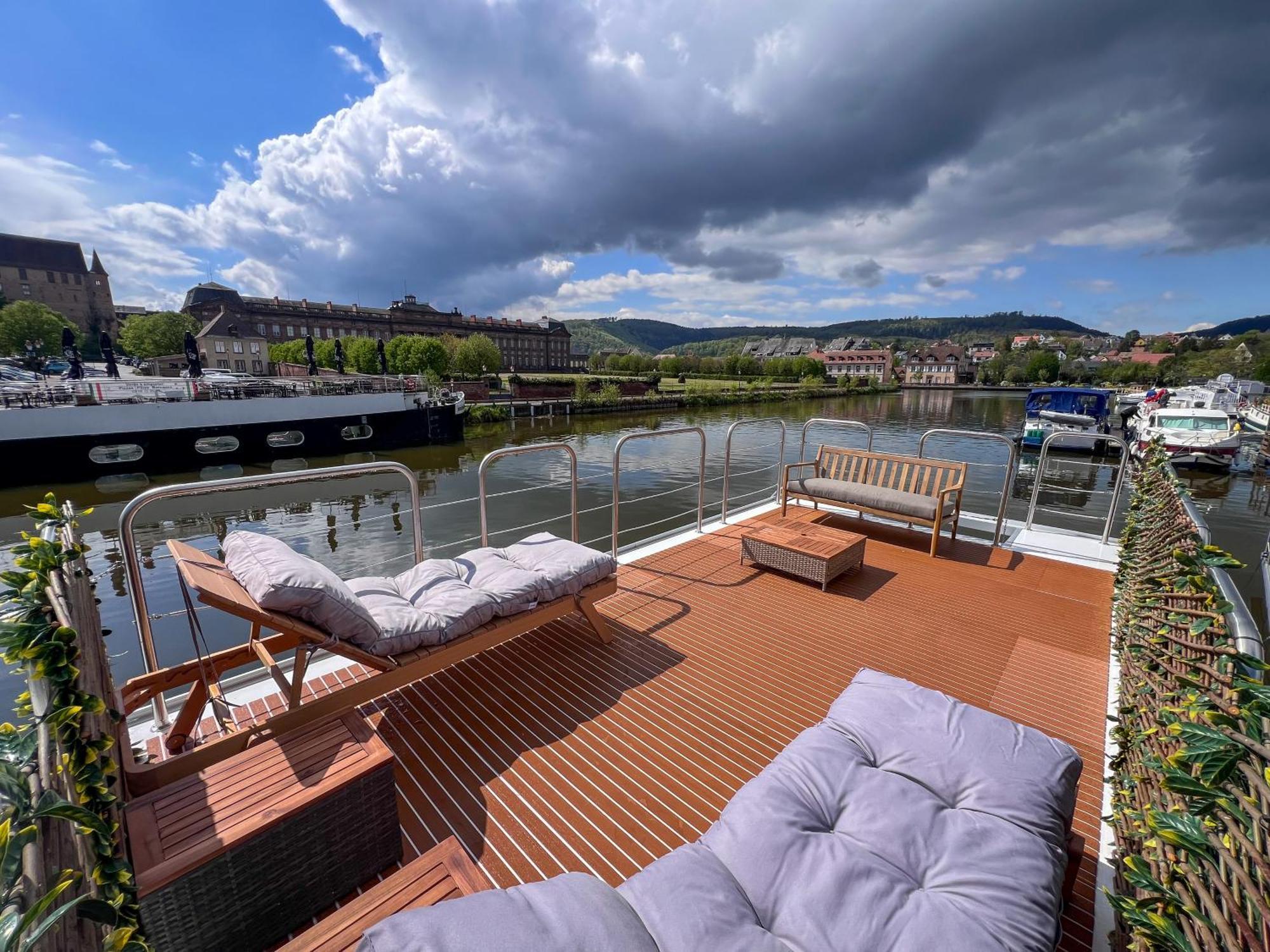 L'Escale Royale Saverne - Rhin - Strasbourg Luaran gambar